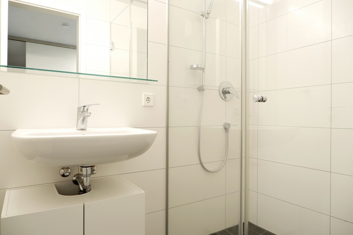 14591_Badezimmer-EG-K16_bea