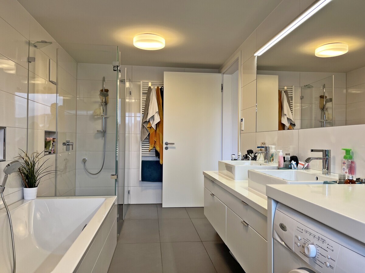 14637_Badezimmer-2__