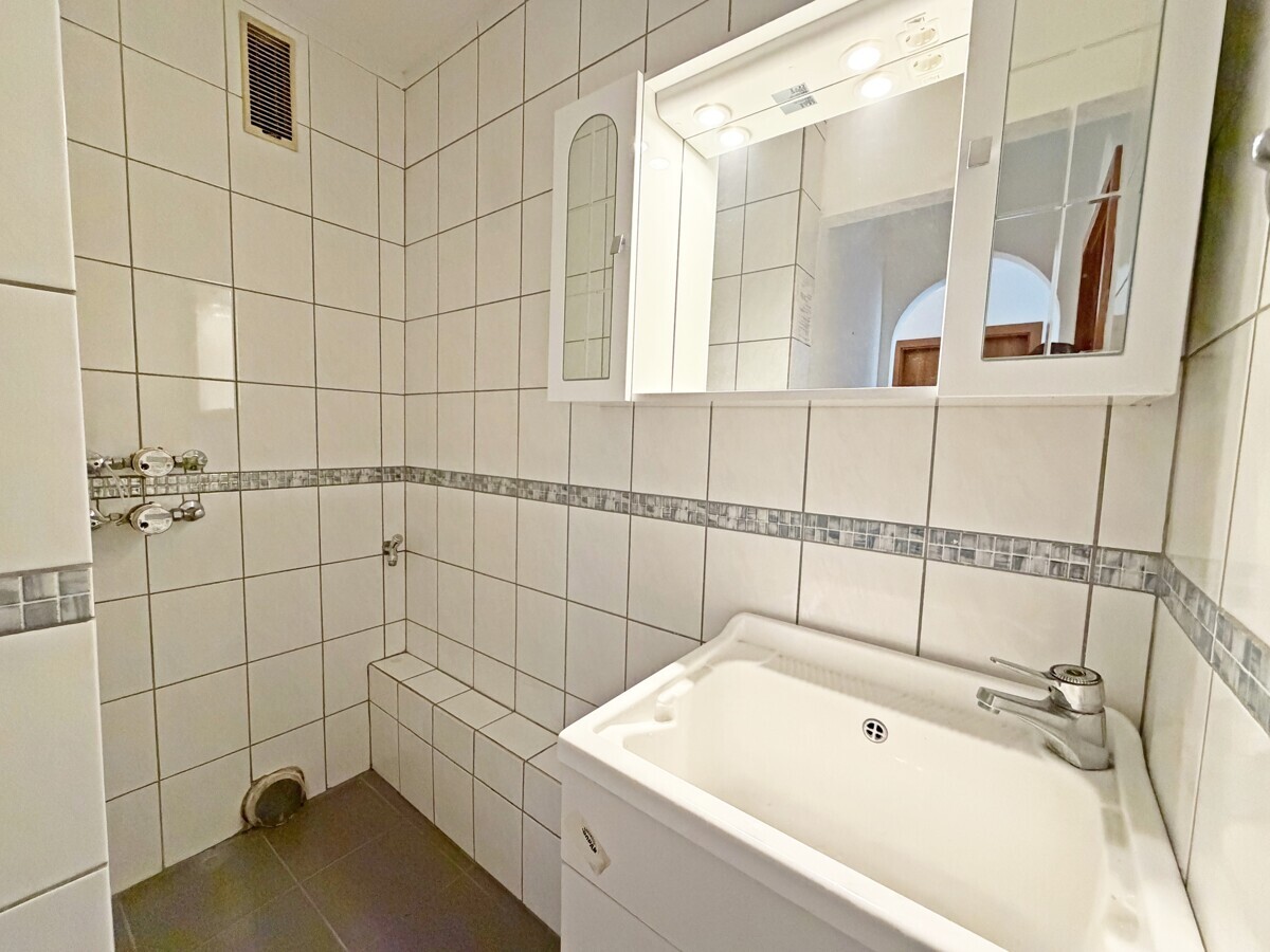 15303_Badezimmer-4-Zimmer-1
