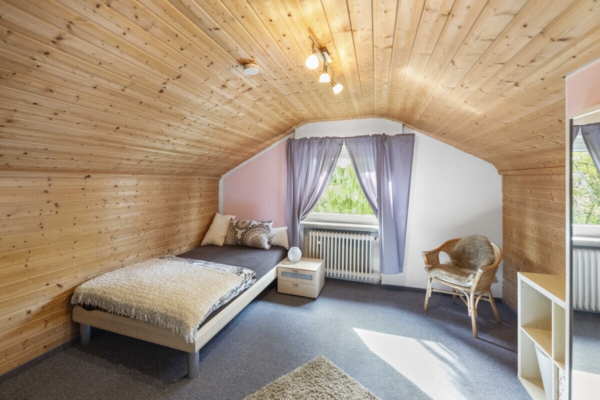 15239_15-Zimmer-1-DG