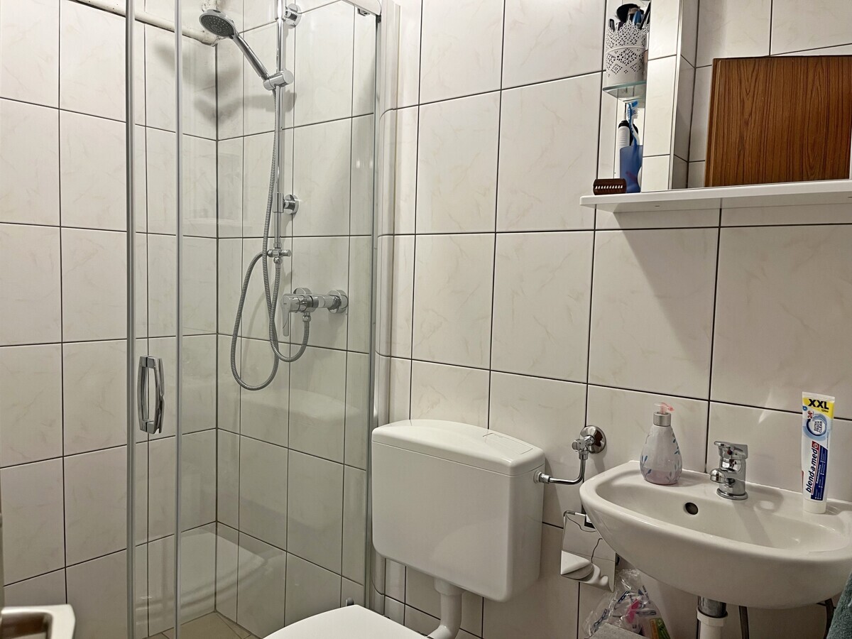 15571_Badezimmer__