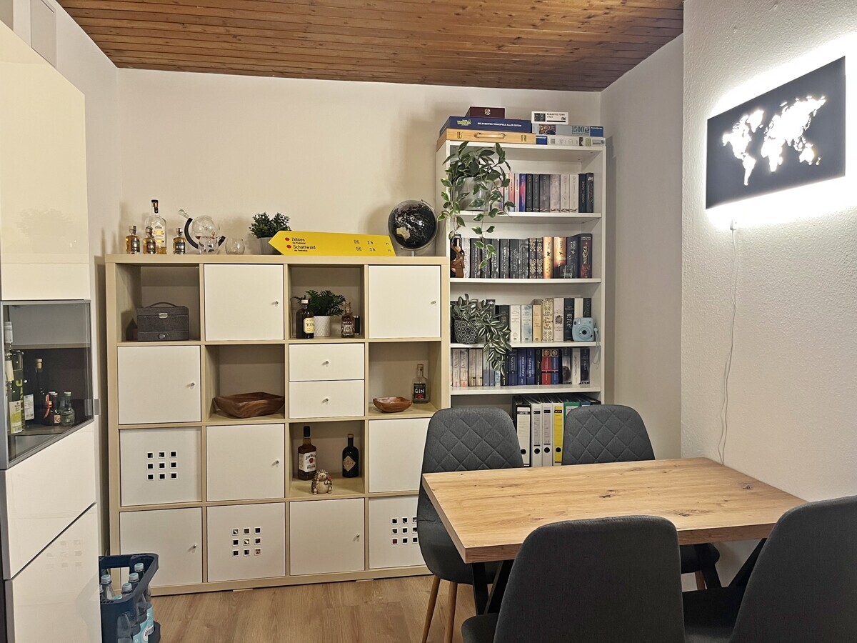 15571_Esszimmer