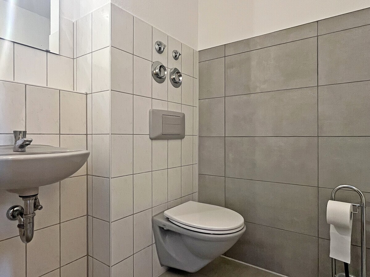 15649_Gaeste-WC-B